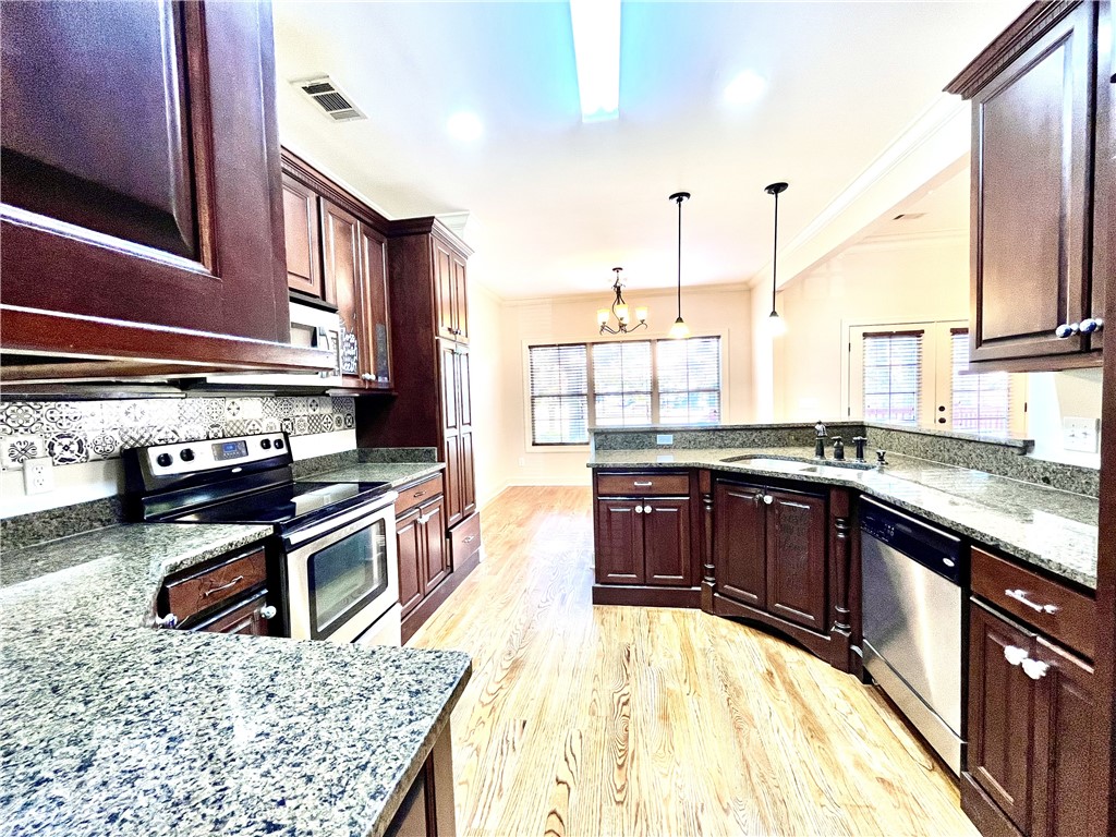 1807 PARSONS Circle