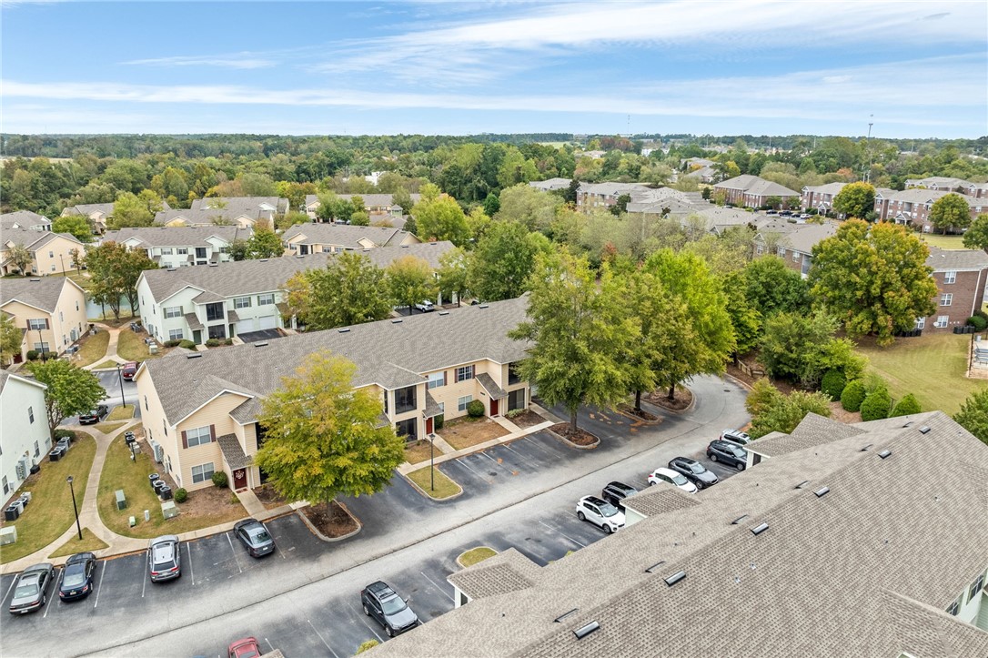 447 W LONGLEAF Drive 1304