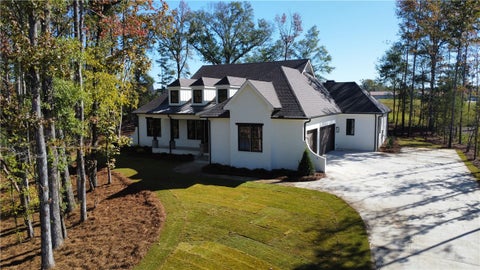 Photo of 3213 HABERSHAM Drive, Auburn, AL 36830 (MLS # 178721)