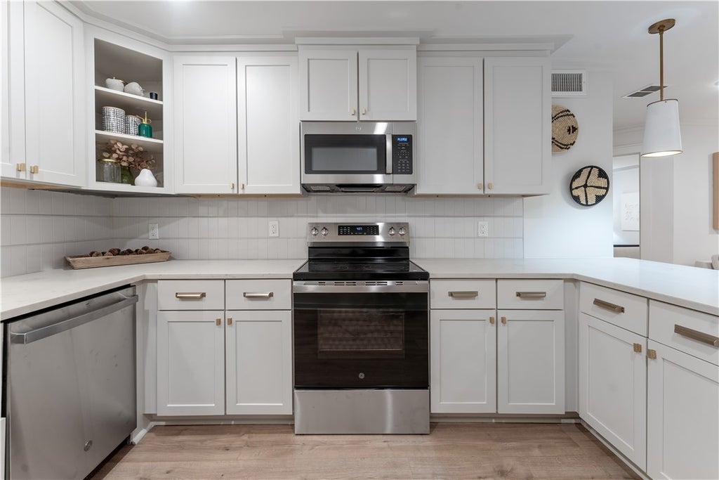 Photo of 835 N GAY Street #2, Auburn, AL 36830 (MLS # 181326)