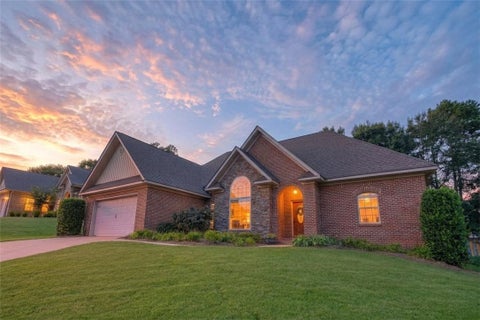 Photo of 1806 WINGFIELD Crossing, Auburn, AL 36830 (MLS # 181987)