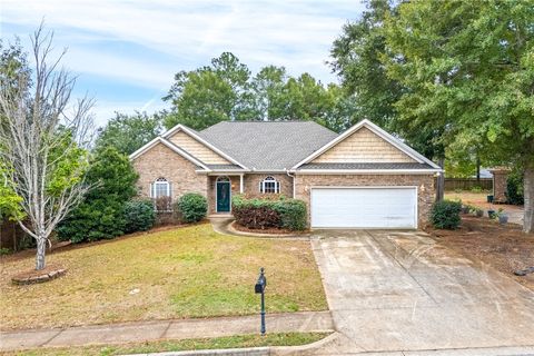 1823 Roanoke Lane Auburn AL 36830