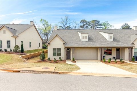 Photo of 3067 CRESTMONT Court, Opelika, AL 36801 (MLS # 179454)