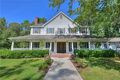 Photo of 3519 ANDERSON Road, Opelika, AL 36801 (MLS # 176818)