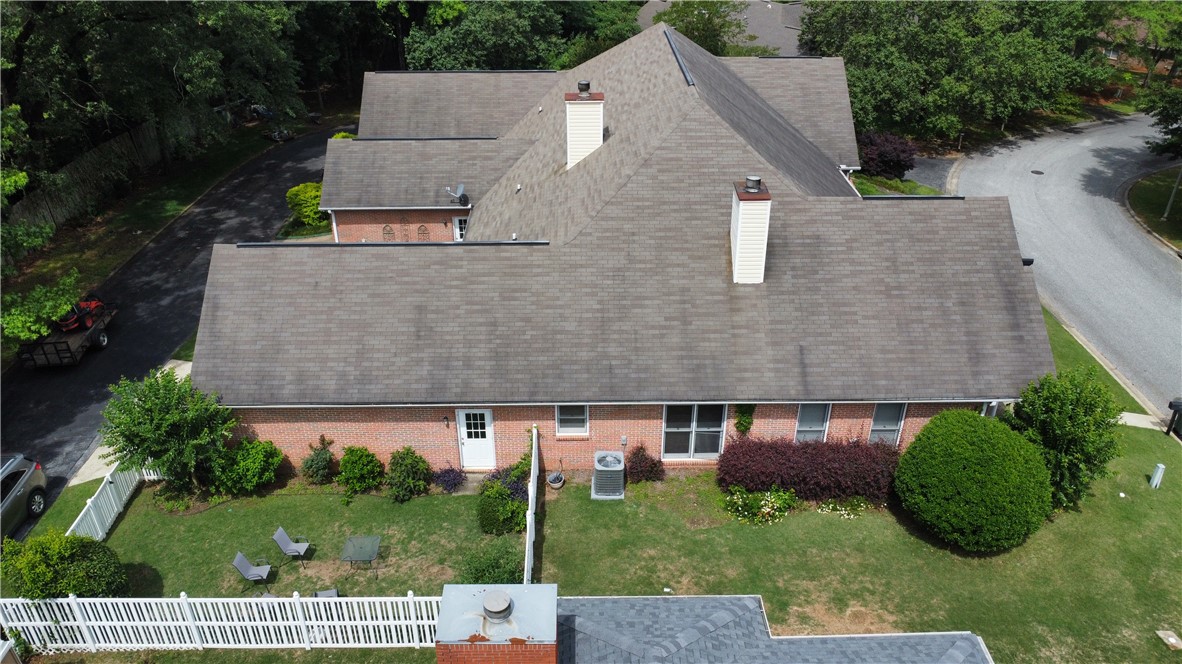 596 HOMEWOOD Drive