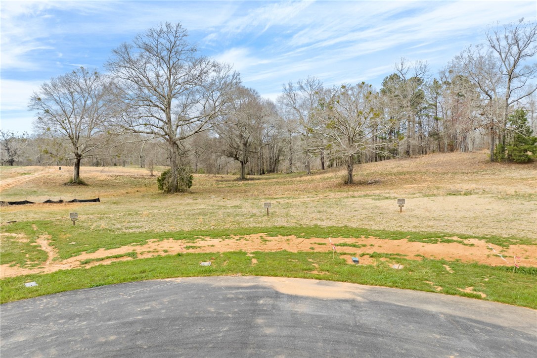 1609 ROCKHOUSE FARMS Road