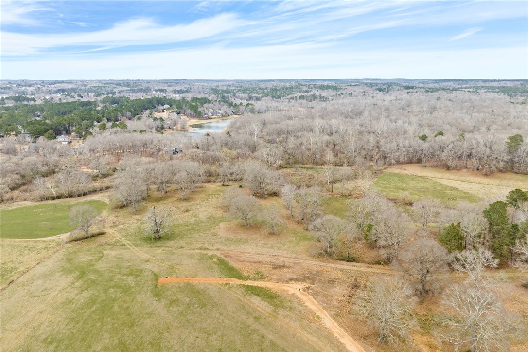 1609 ROCKHOUSE FARMS Road