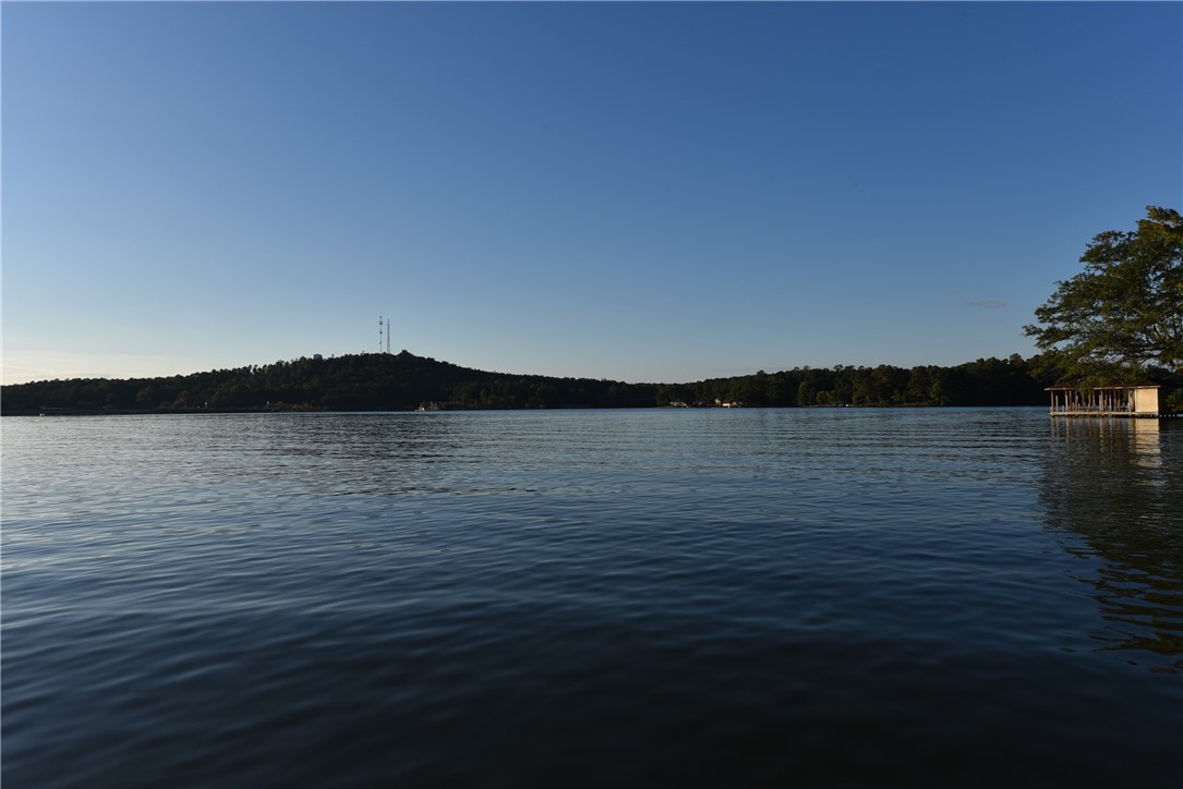 Lot 736 LEE ROAD 899