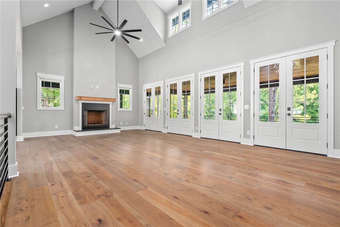 156 TEAKWOOD Drive