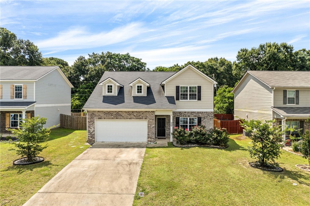 Photo of 45 WOOD HILL Drive, Smiths Station, AL 36877 (MLS # 181250)