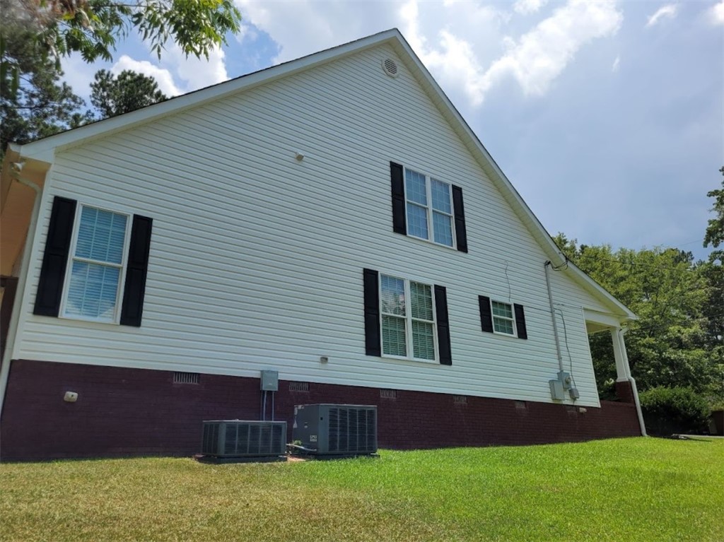 212 MELODY Lane