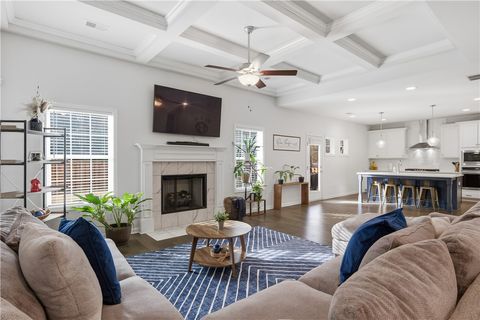 Photo of 1799 SOLAMERE Court, Auburn, AL 36832 (MLS # 177954)