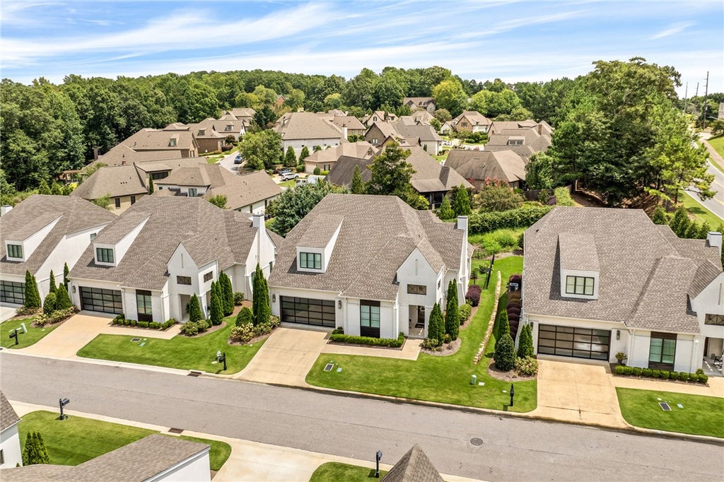 Photo of 2051 MOORES MILL Road #J, Auburn, AL 36830 (MLS # 181963)