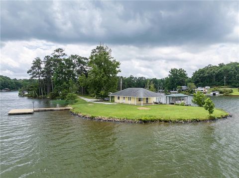 Photo of 250 LEE ROAD 844, Valley, AL 36854 (MLS # 181085)