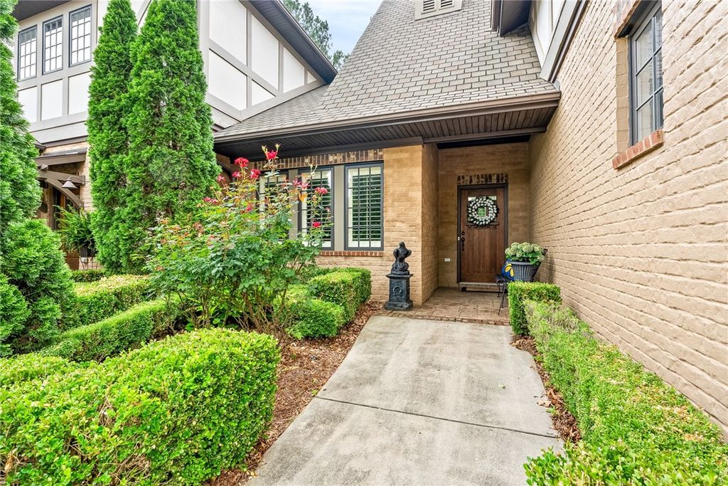 Photo of 1794 COVINGTON Ridge #402, Auburn, AL 36830 (MLS # 175405)