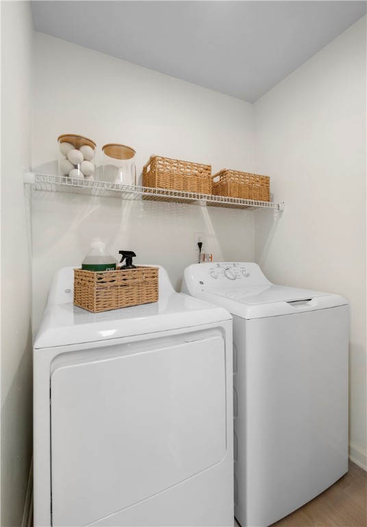 Auburn, Alabama 36830, United States, 2 Bedrooms Bedrooms, ,2 BathroomsBathrooms,Residential,Active,121680