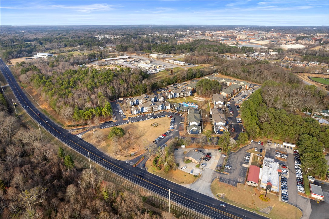 Auburn, Alabama 36830, United States, 2 Bedrooms Bedrooms, ,2 BathroomsBathrooms,Residential,Active,121680