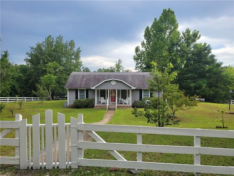 Photo of 601 HERBERT BROWN Road, Auburn, AL 36830 (MLS # 175736)
