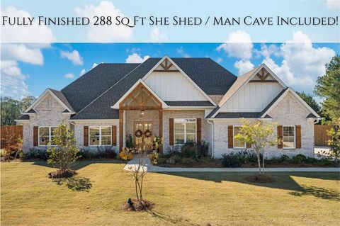 3506 TYLER Court Opelika AL 36801