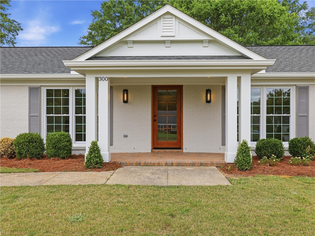 300 KIMBERLY Drive