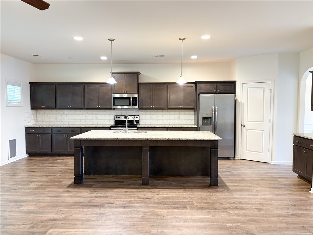 2513 NORTHTOWNE Drive
