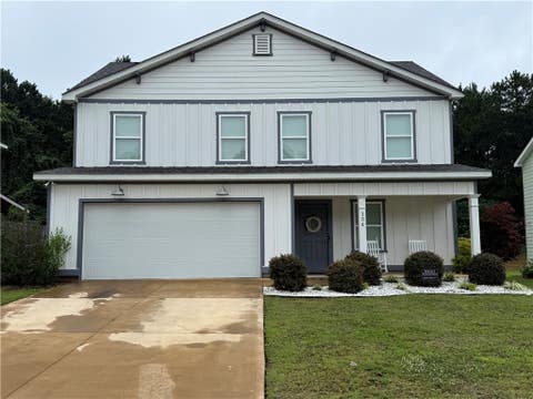 Photo of 154 GRAY Street, Opelika, AL 36801 (MLS # 181016)