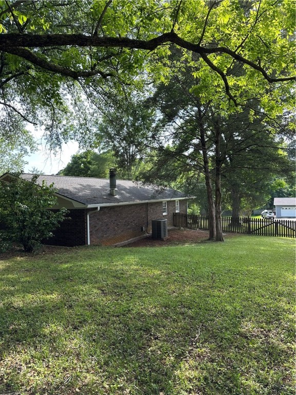 2505 GREENBRIAR Street