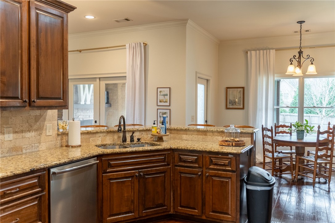 Auburn, Alabama 36830, United States, 4 Bedrooms Bedrooms, ,3 BathroomsBathrooms,Residential,Active,5564