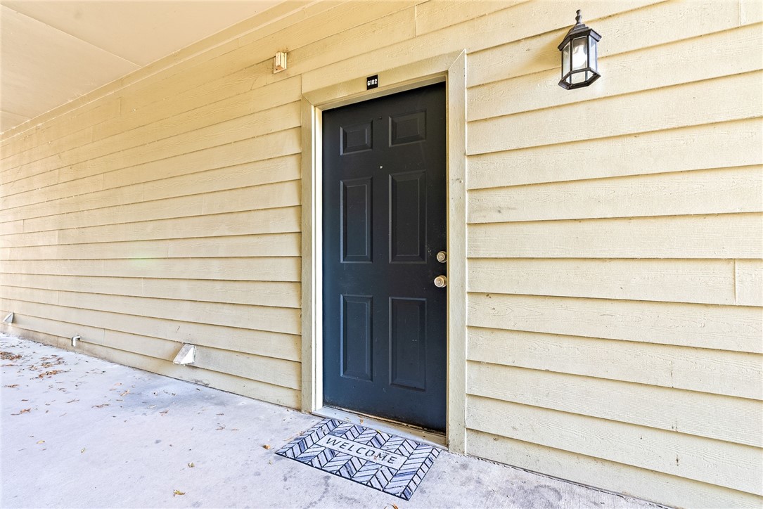 3297 S COLLEGE Street G102