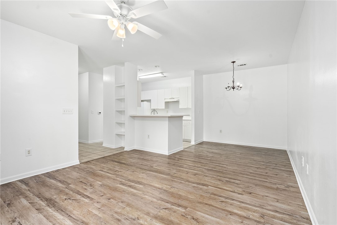 3297 S COLLEGE Street G102