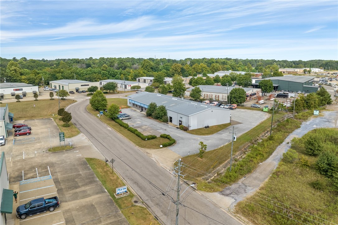 840 LAGOON BUSINESS Loop