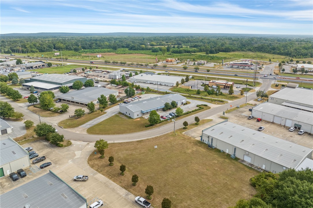 840 LAGOON BUSINESS Loop