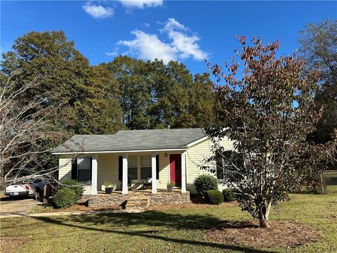 507 LANKFORD Street Opelika AL 36801