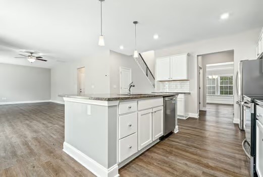 180 LEE ROAD 2046
