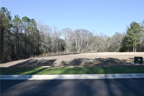 Photo of 3827 RIDGELINE Trail, Auburn, AL 36830 (MLS # 178658)