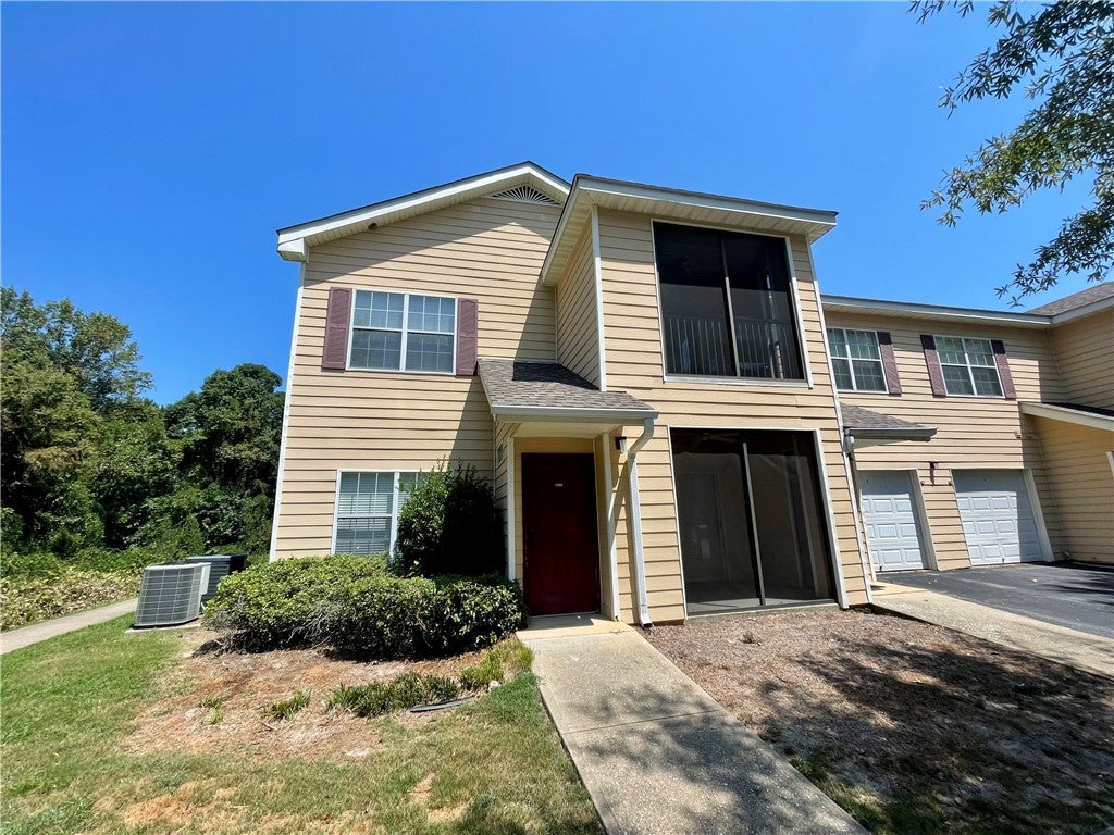 Photo of 447 W LONGLEAF Drive #1208, Auburn, AL 36832 (MLS # 182005)