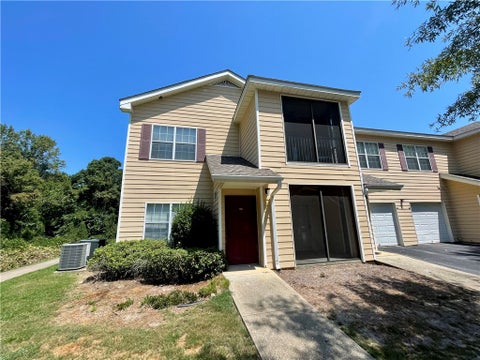 Photo of 447 W LONGLEAF Drive #1208, Auburn, AL 36832 (MLS # 182005)