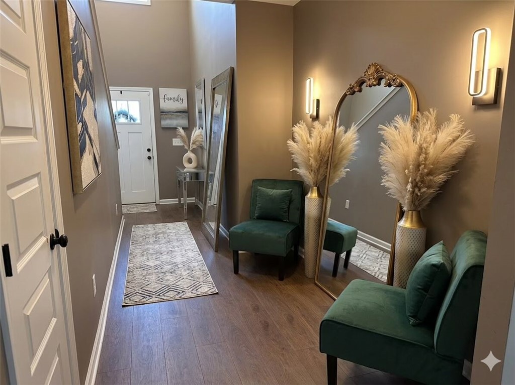 2801 DUNSTAN Lane