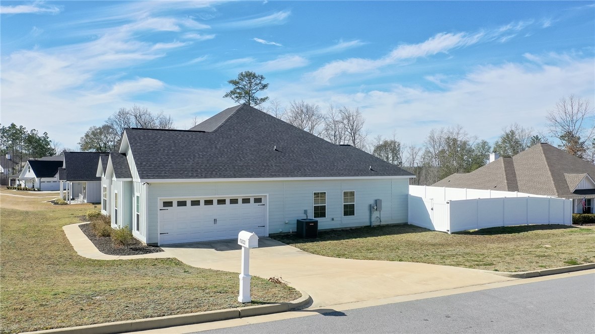 87 LEE ROAD 2223