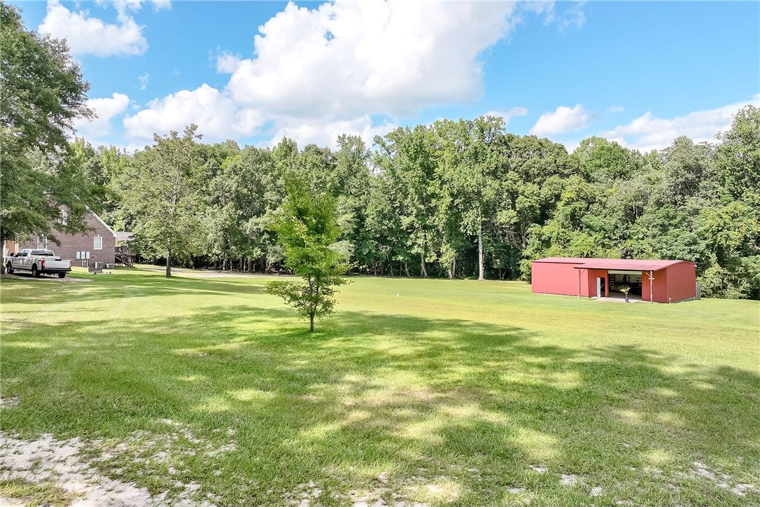 2717 LEE ROAD 166