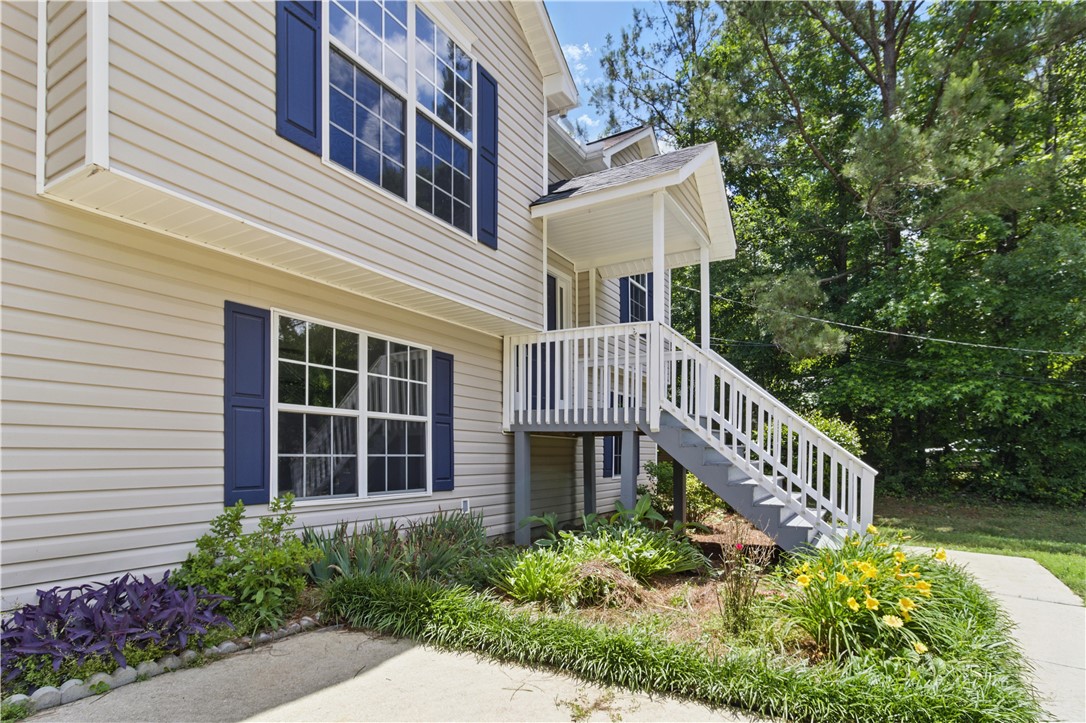 226 LEE ROAD 2093