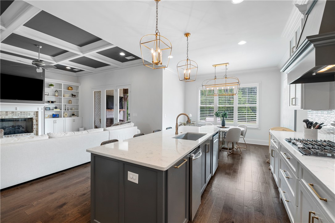 Auburn, Alabama 36830, United States, 5 Bedrooms Bedrooms, ,4 BathroomsBathrooms,Residential,Active,146661