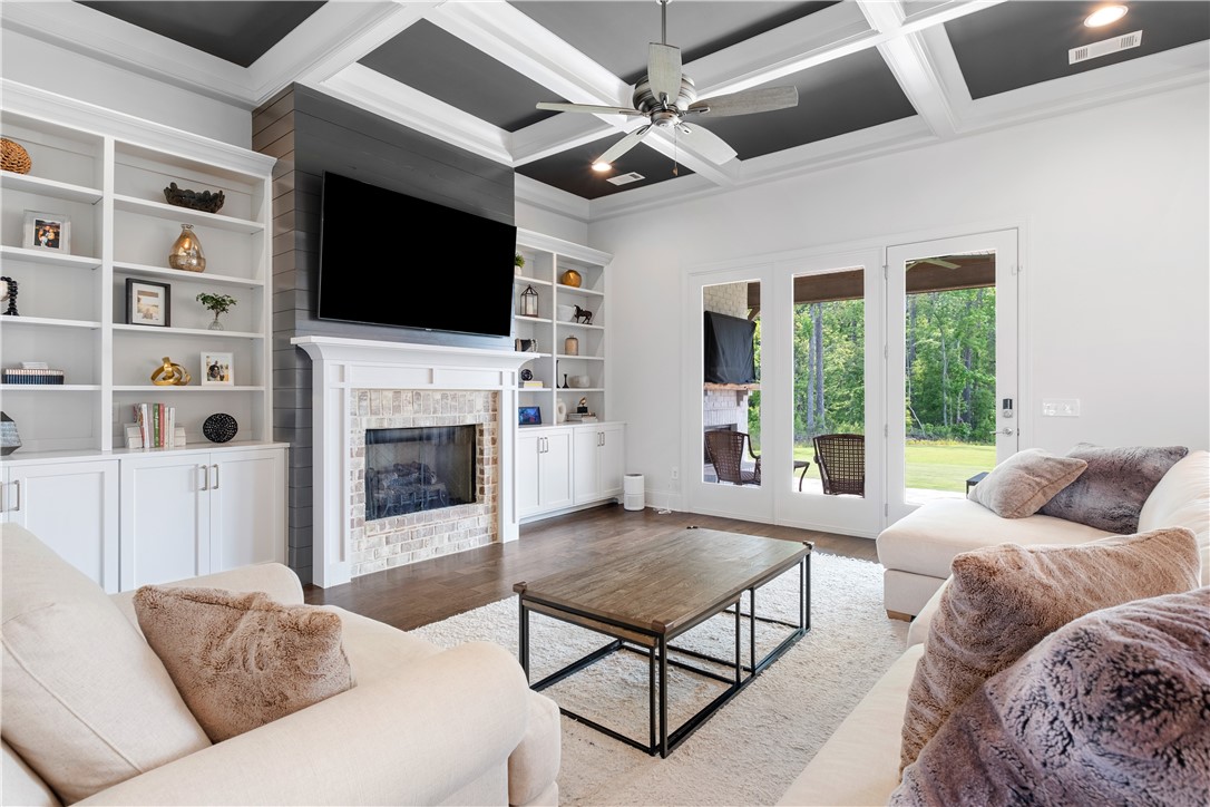 Auburn, Alabama 36830, United States, 5 Bedrooms Bedrooms, ,4 BathroomsBathrooms,Residential,Active,146661