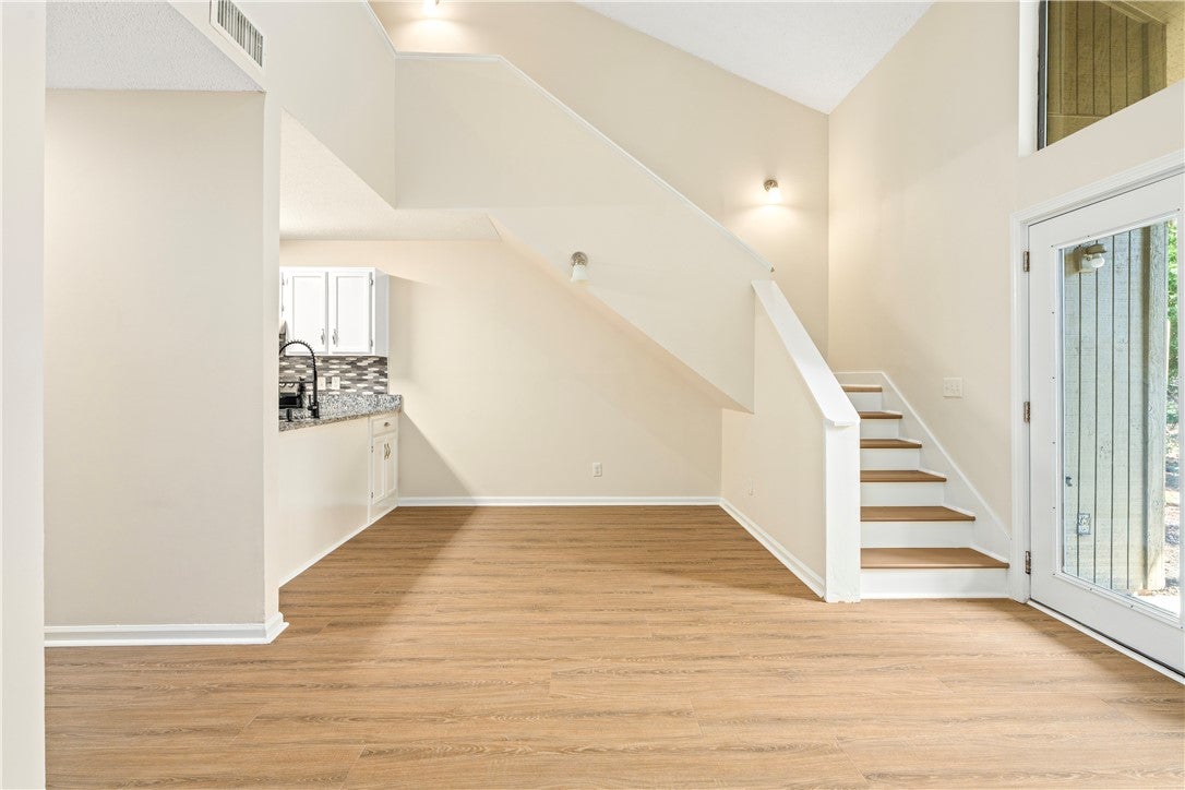 1033 STONEGATE Drive C