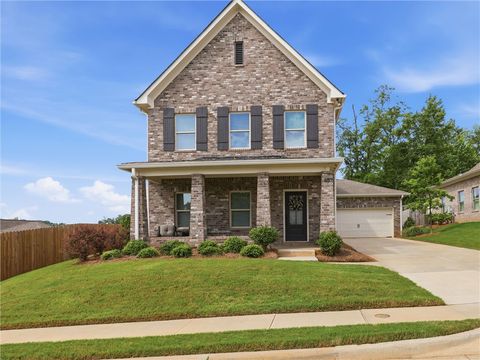 Photo of 857 Clear Spring Drive, Auburn, AL 36830 (MLS # 179200)