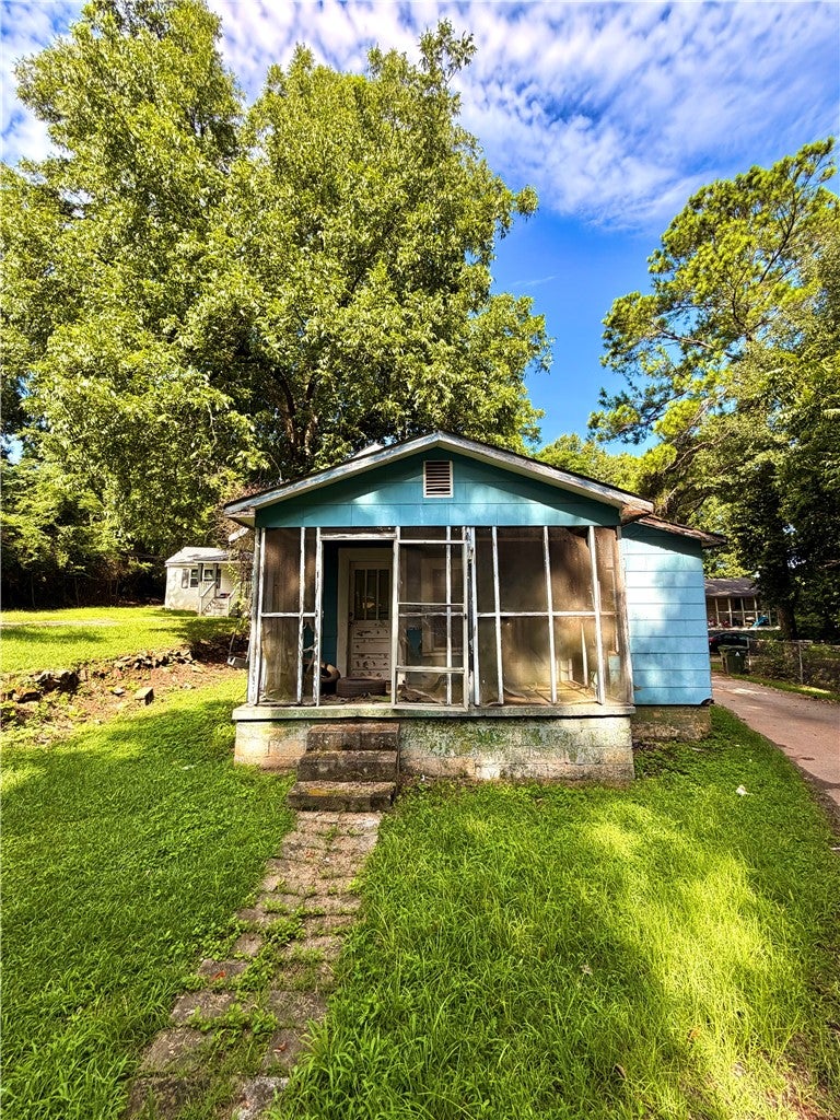 Photo of 416 DOWDELL Avenue #416B, Auburn, AL 36830 (MLS # 181472)