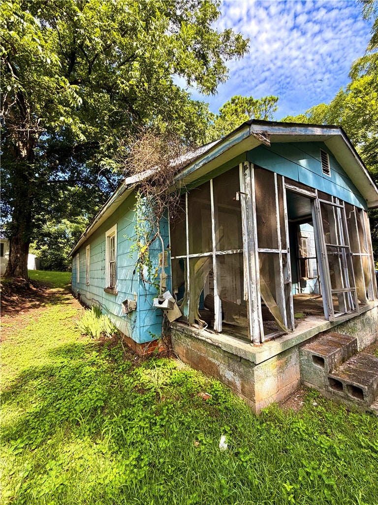 Photo of 416 DOWDELL Avenue #416B, Auburn, AL 36830 (MLS # 181472)