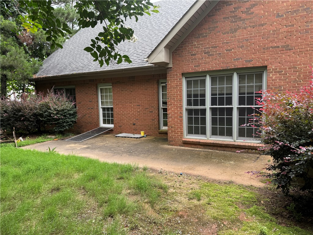 2305 RIVERWOOD Drive