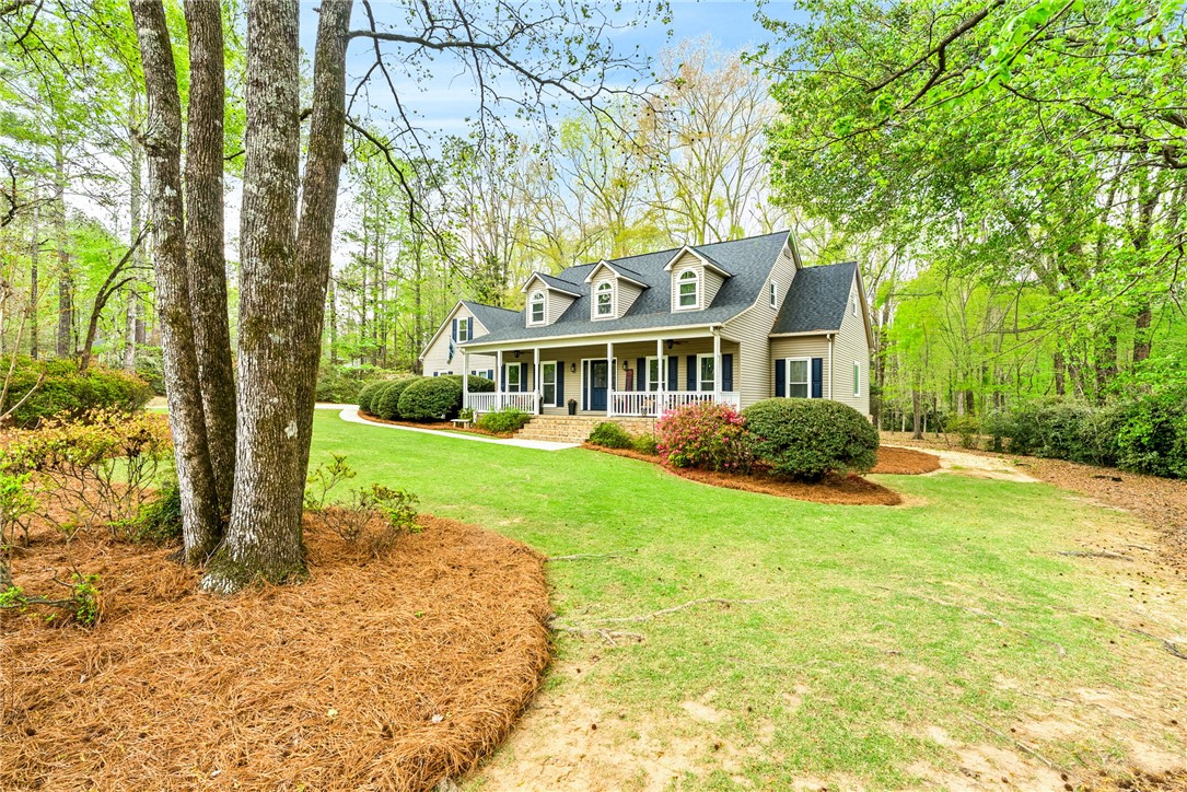 2242 SPRING HILL Drive