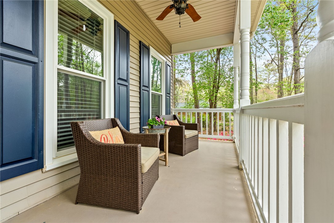 2242 SPRING HILL Drive